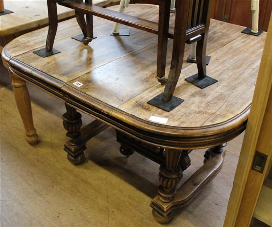 French dining table